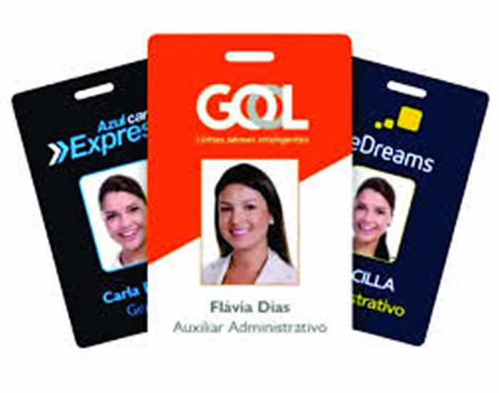 Crachá Standard em PVC - Impricard - Melhor Preço do Brasil